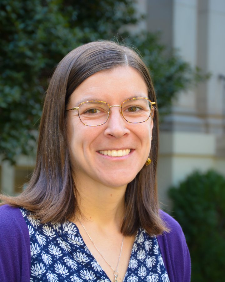 Dr. Claire Teitelbaum